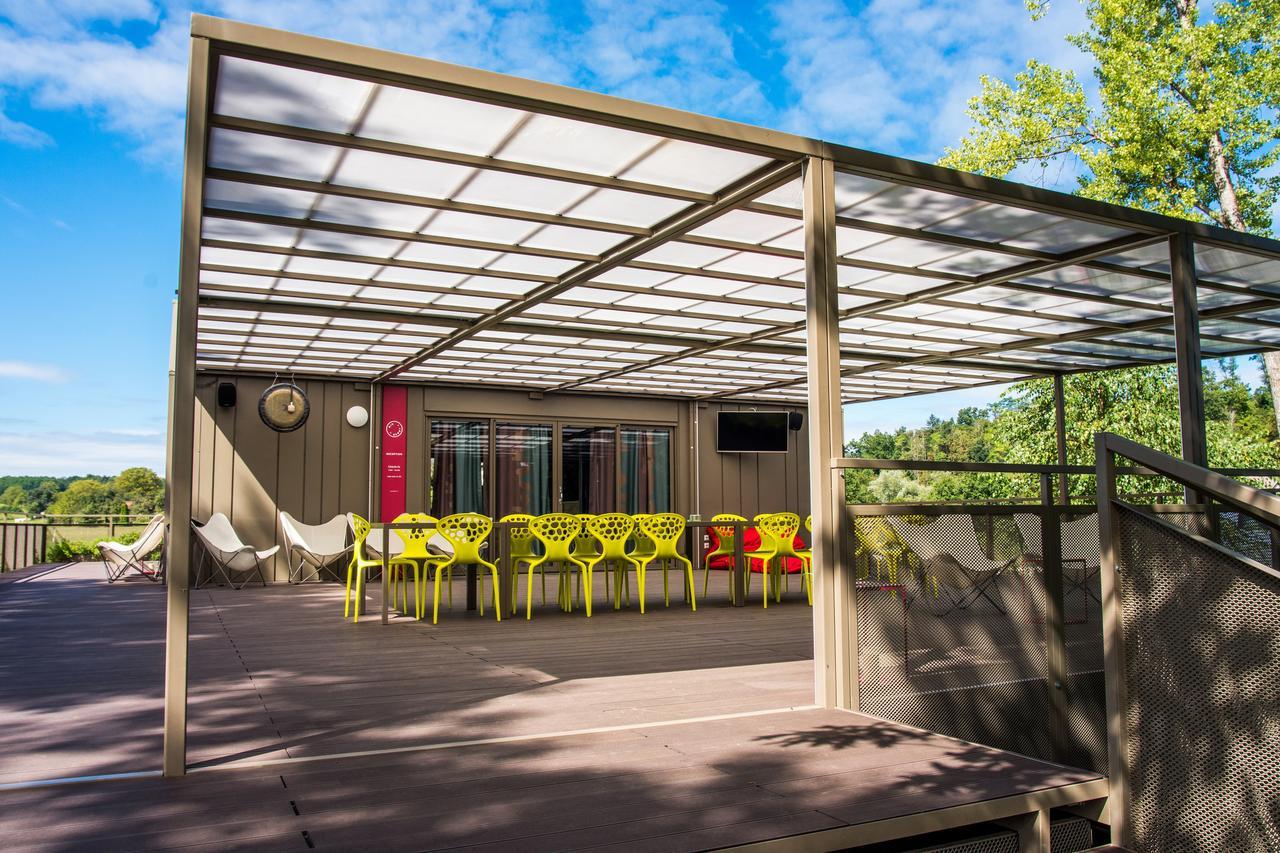 BIG BERRY Luxury Lifestyle Resort Metlika Extérieur photo
